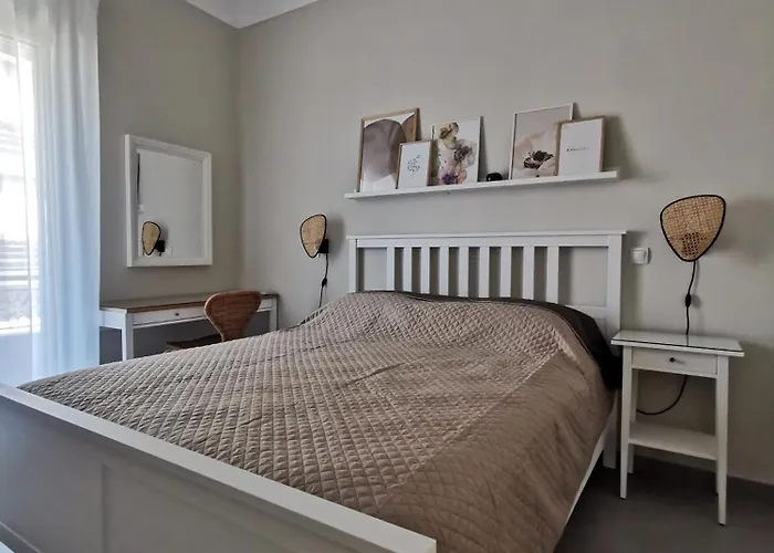 The Cosy Project - Nafplio City Break